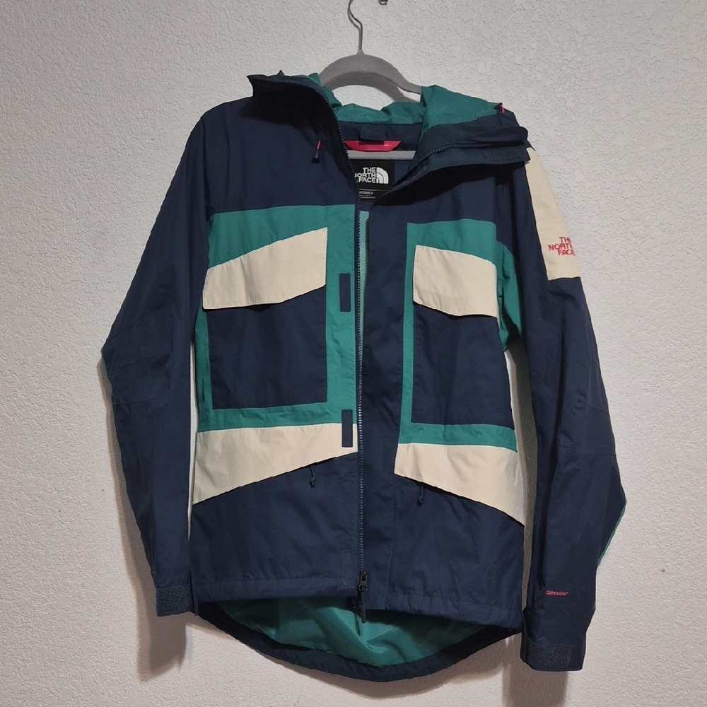 Like New Retro Gore-Tex North Face Navy and Teal Jacket